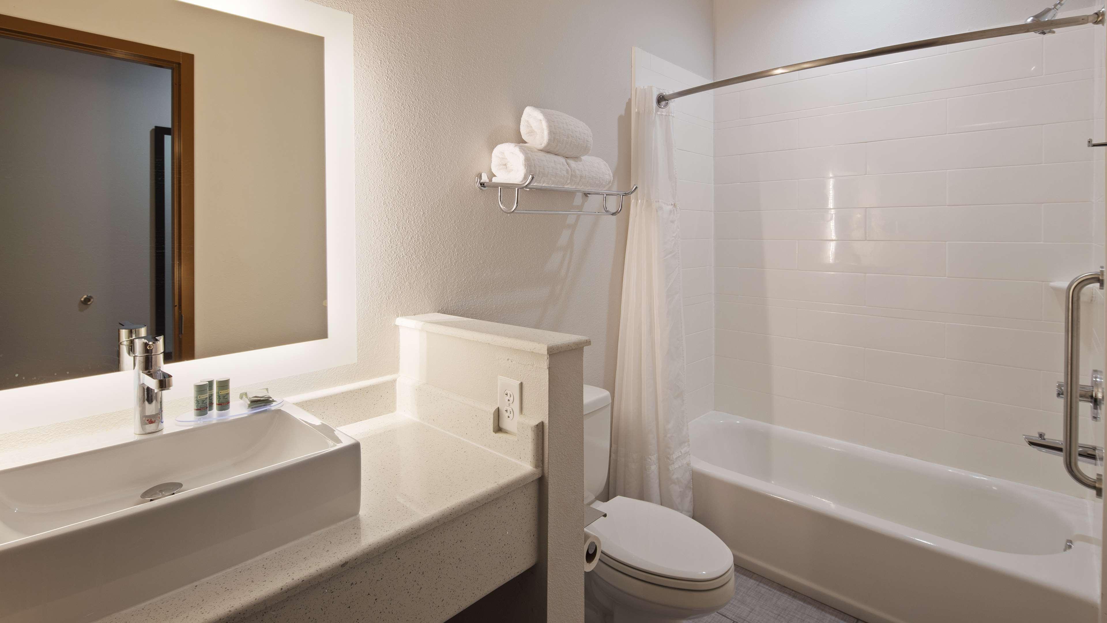 Best Western Green Oaks Inn La Vernia Buitenkant foto