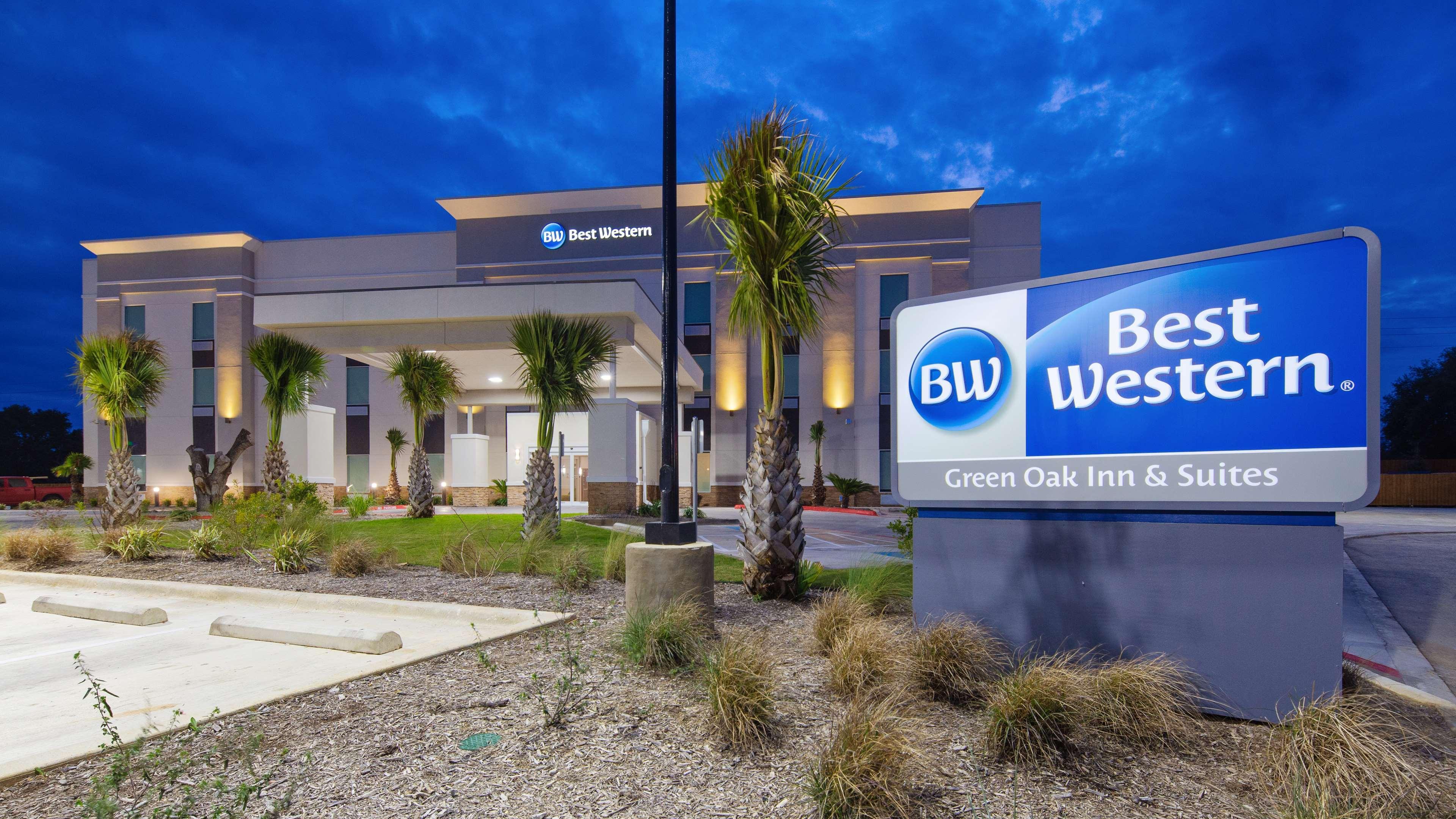 Best Western Green Oaks Inn La Vernia Buitenkant foto