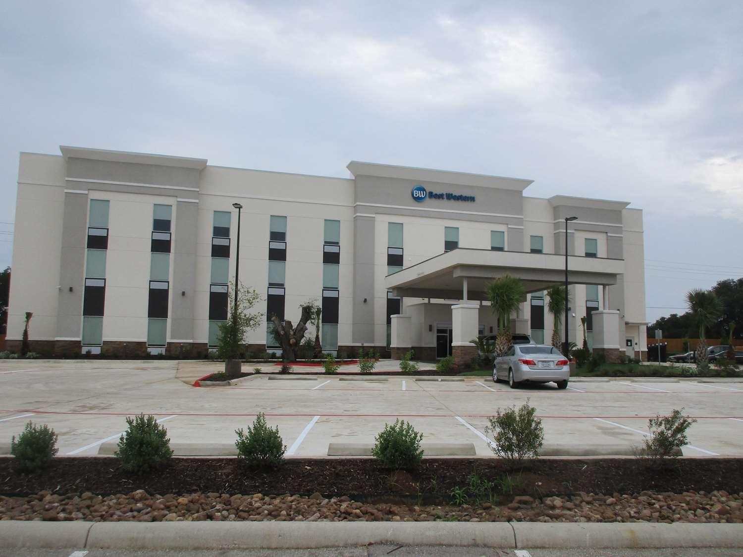 Best Western Green Oaks Inn La Vernia Buitenkant foto